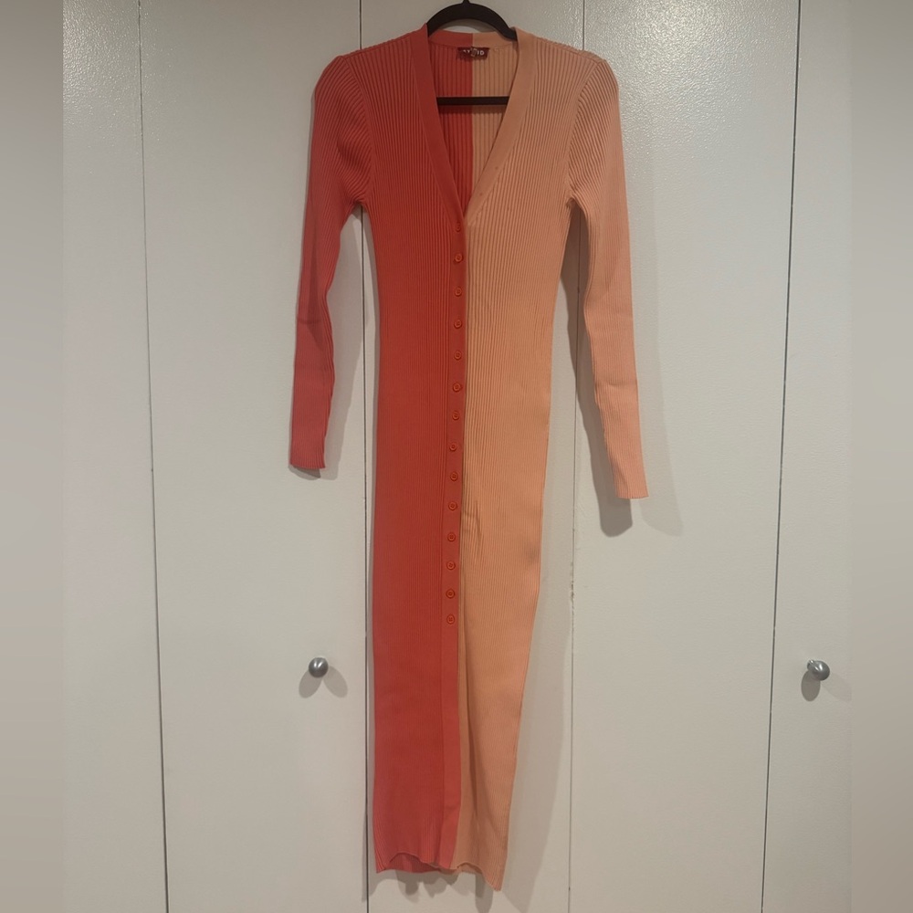 STAUD Two-Tone Coral & Peach Ribbed Button-Front Maxi Dress - Picture 1 of 4